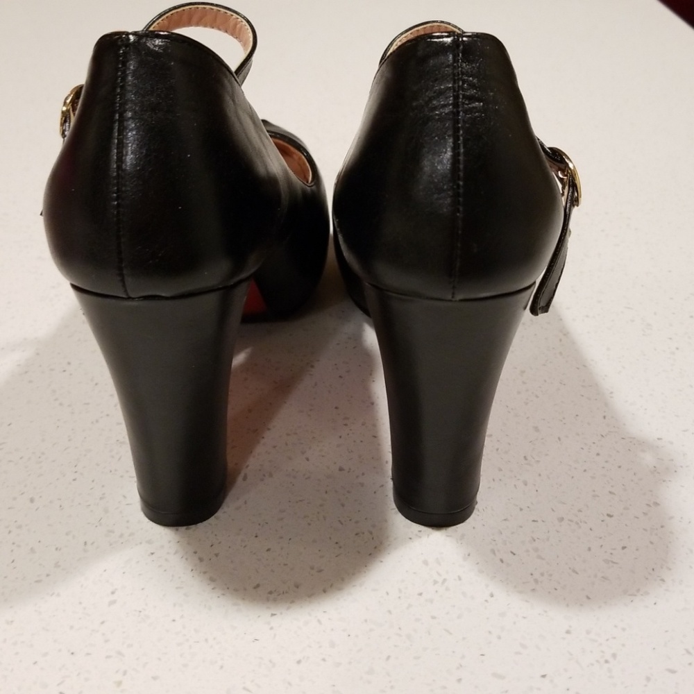 Shoes - Picture 3 of 3